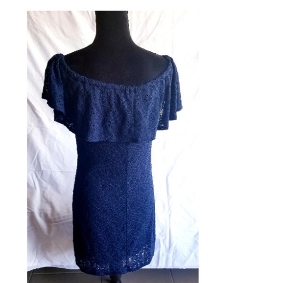 SOLD!✔Tiana B Lace Dress Navy Off Shoulders Size M - Picture 2 of 4